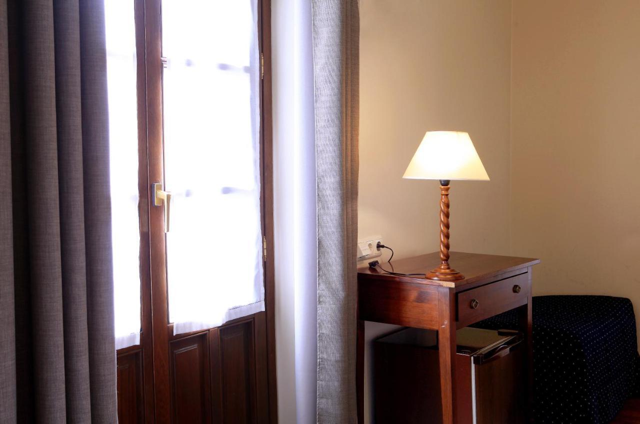 Hostal Antxitonea Elizondo Exterior photo