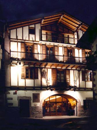 Hostal Antxitonea Elizondo Exterior photo