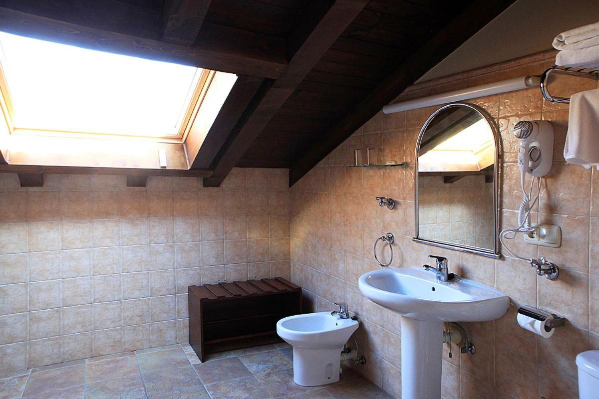 Hostal Antxitonea Elizondo Exterior photo