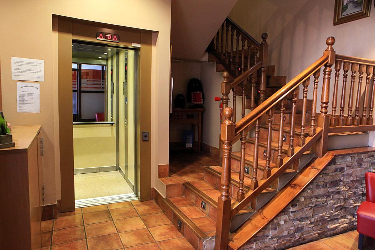 Hostal Antxitonea Elizondo Exterior photo